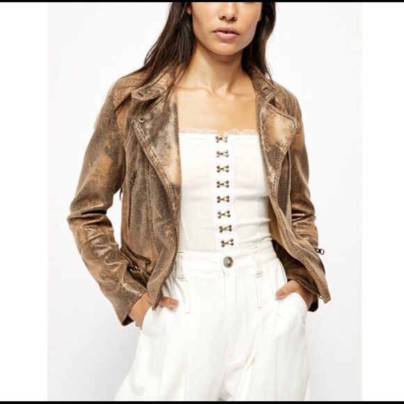 NWOT Vegan leather jacket size L - Picture 6 of 8